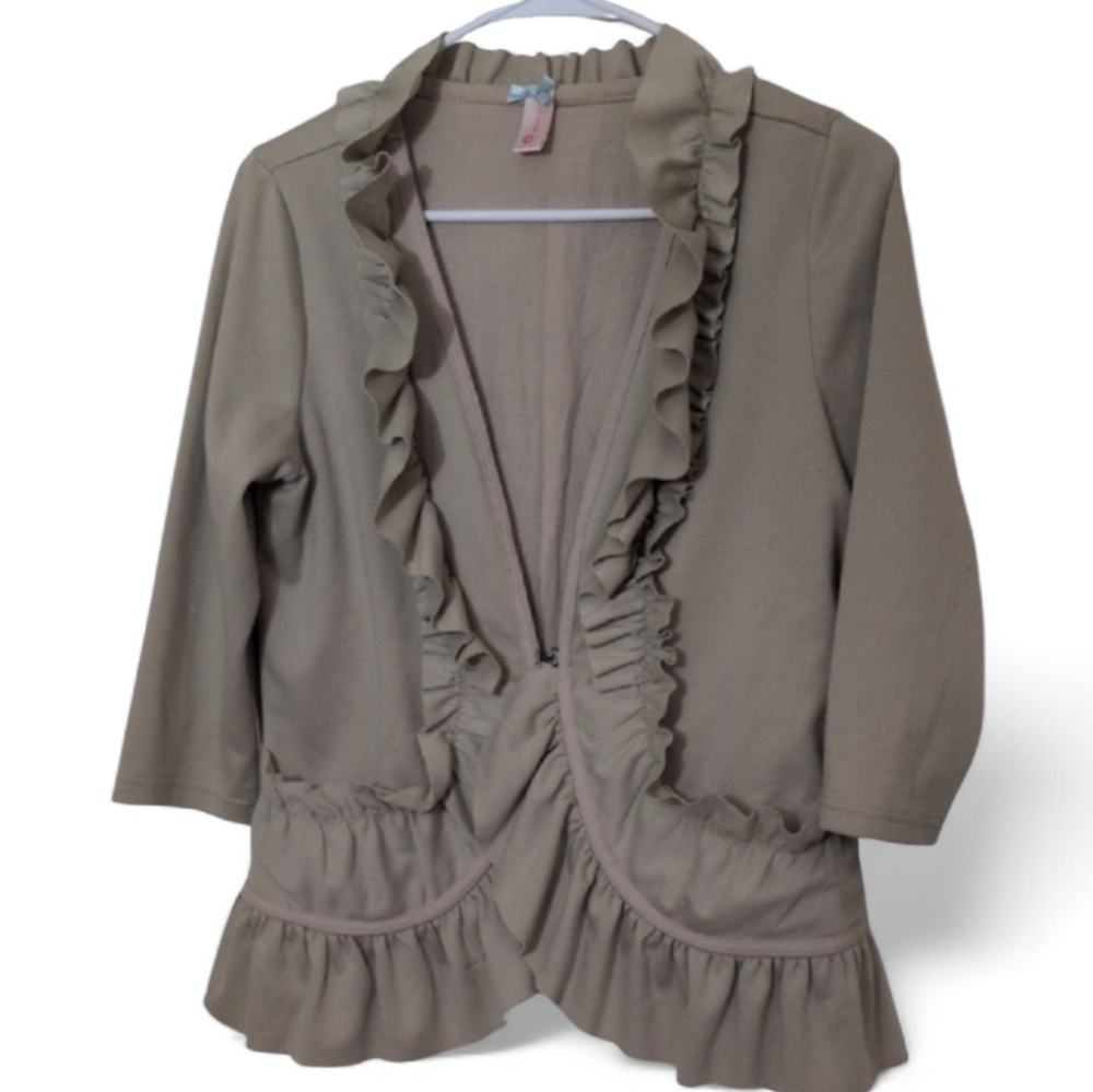 DownEast Light 💚 Sage Ruffled Blazer/Top With Front Pockets And Front Closure.